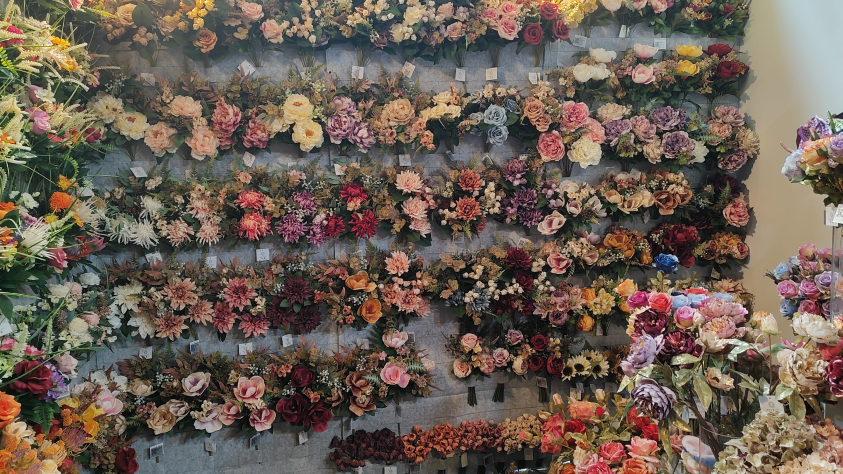 4 tendencias en Flores Artificiales Sostenibles en 2024, Fabricación de Flores Artificiales, Solución de Flores Artificiales Sostenibles, Innovación en Flores Artificiales, Proveedor chino de Flores Artificiales 